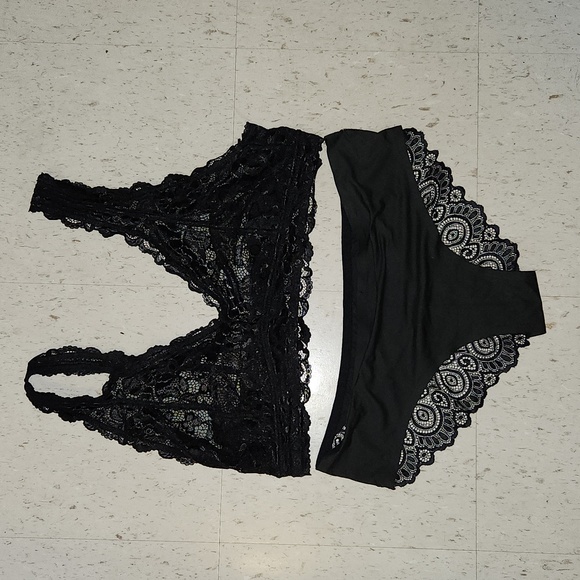 🏷 [50% 2+] Bra & Panty Set - Picture 1 of 7
